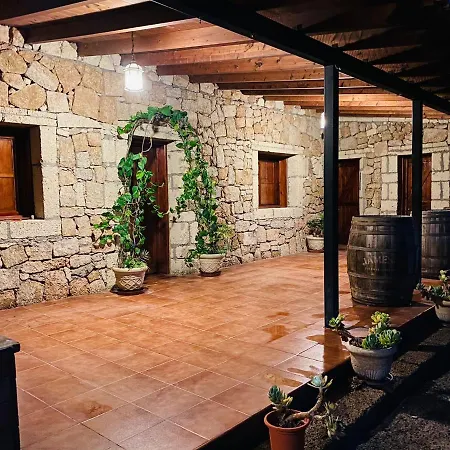 Finca Olivo 1-bed House& Mountain Holiday home *